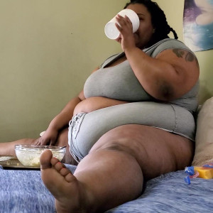 gluttongirlz #5306245