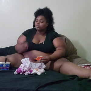 gluttongirlz #5499617