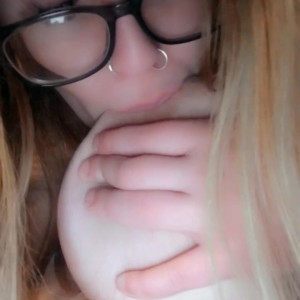 Video by tab0301 published on May 21,2023 14:01:00 - BestThots