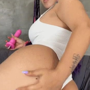 Video by laynakiss published on April 8,2023 20:44:00 - BestThots