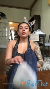 ineedvalentina #9738001