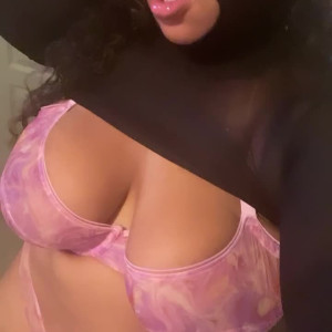 Video by bigseeeeexxy published on August 17,2023 07:03:44 - BestThots