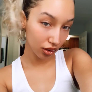 Video by sexylexxxyp published on April 7,2023 03:37:00 - BestThots