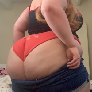 Video by udderlyadorable published on April 11,2023 17:38:00 - BestThots