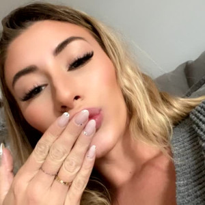 Video by kattkennedy published on June 9,2023 12:54:00 - BestThots