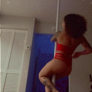 Video by azulaax published on May 20,2023 23:16:00 - BestThots