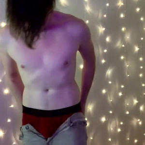 Video by lilydarro published on April 19,2023 12:52:00 - BestThots