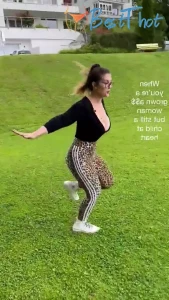 Video by zartprickelnd published on January 23,2025 05:01:19 - BestThots