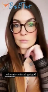 Video by zartprickelnd published on January 23,2025 05:01:20 - BestThots