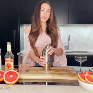 Video by cocktailratings published on April 12,2023 20:00:00 - BestThots