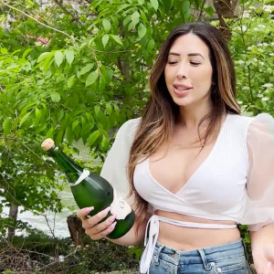 Video by cocktailratings published on April 12,2023 15:55:00 - BestThots
