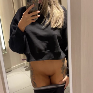 Video by secret.desire published on March 4,2023 06:19:00 - BestThots