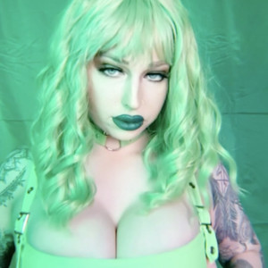 Video by vickyaisha published on August 17,2023 09:51:55 - BestThots