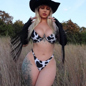 Video by vickyaisha published on April 5,2023 06:50:00 - BestThots