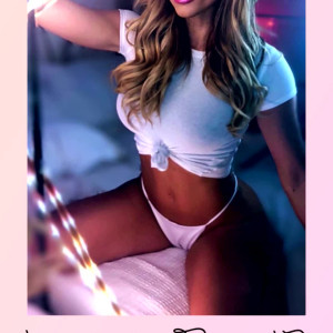 Video by ellasilver published on June 14,2023 20:55:00 - BestThots