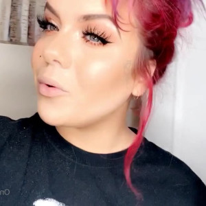 Video by helloharleyrose published on April 14,2023 21:51:00 - BestThots