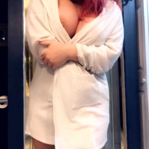 Video by helloharleyrose published on March 26,2023 11:35:00 - BestThots