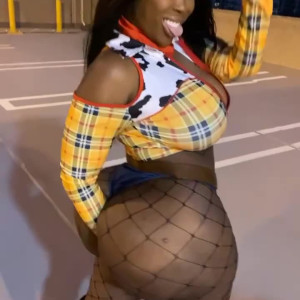 Video by zmeenaorrxclusive published on July 7,2023 19:10:00 - BestThots