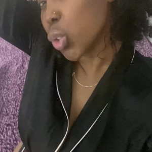 Video by zmeenaorrxclusive published on April 22,2023 20:33:00 - BestThots