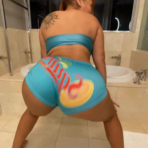 Video by yungmedusa7 published on April 22,2023 05:21:00 - BestThots
