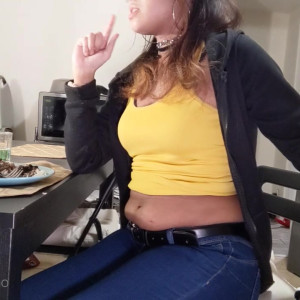 Video by ellaeating published on April 27,2023 19:31:00 - BestThots