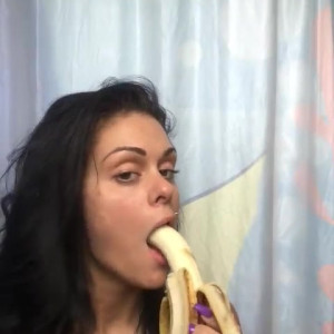 Video by joslynnn_rose published on June 1,2023 03:29:00 - BestThots