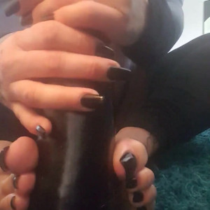 Video by bunnythefootmodel published on March 24,2023 21:38:00 - BestThots