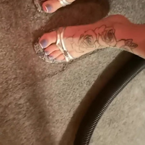 Video by bunnythefootmodel published on April 19,2023 03:51:00 - BestThots