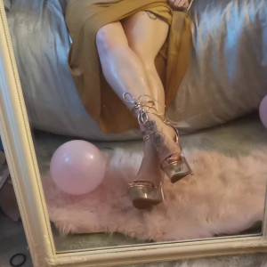 bunnythefootmodel #4189137