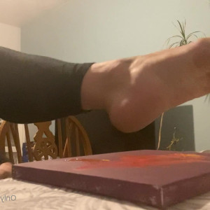 Video by bunnythefootmodel published on April 19,2023 12:02:00 - BestThots