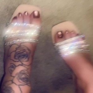 Video by bunnythefootmodel published on May 6,2023 06:04:00 - BestThots