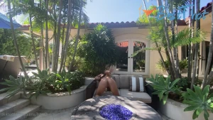 Video by kloutkiki published on January 19,2025 10:02:52 - BestThots