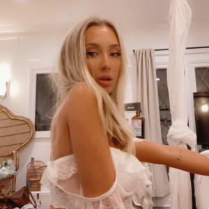Video by kaybaby1 published on May 6,2023 12:39:00 - BestThots