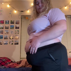 Video by softnsweeet0 published on July 23,2023 22:19:00 - BestThots