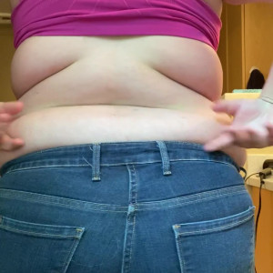 Video by softnsweeet0 published on May 22,2023 05:12:00 - BestThots