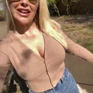 lucyannebrooks #4452051