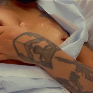 Video by honeygold published on April 11,2023 00:35:00 - BestThots