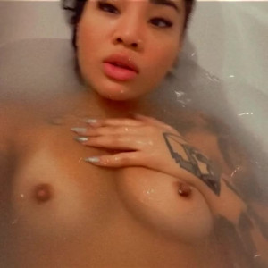 Video by honeygold published on April 8,2023 06:53:00 - BestThots