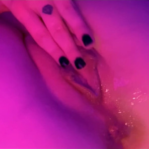Video by hellgirrl published on July 19,2023 12:38:00 - BestThots