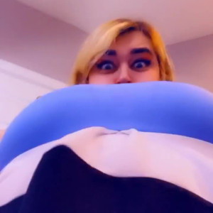Video by berrychicka published on April 3,2023 17:26:00 - BestThots