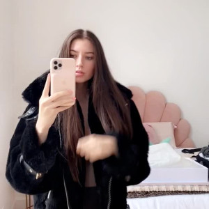 Video by goddesskaylaxo published on April 4,2023 06:43:00 - BestThots