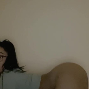 Video by bxbylaura published on April 9,2023 16:49:00 - BestThots
