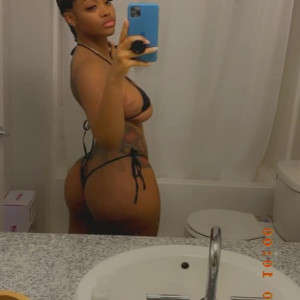 Video by brazilianebony1 published on March 12,2023 23:21:00 - BestThots