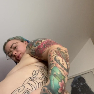 Video by blaueseinhorn published on April 9,2023 19:03:00 - BestThots