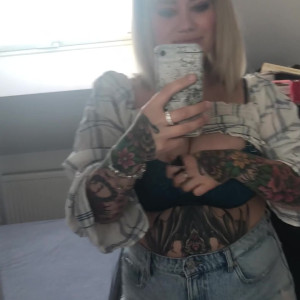 Video by blaueseinhorn published on August 18,2023 21:42:00 - BestThots
