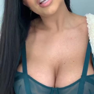 Video by romi_rain published on April 1,2023 14:56:00 - BestThots