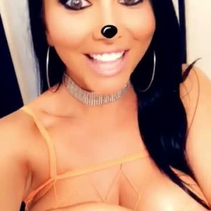 Video by romi_rain published on March 26,2023 21:39:00 - BestThots