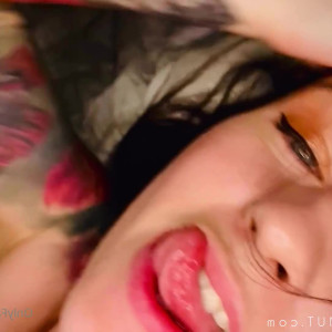 Video by xmishacrossx published on June 10,2023 03:47:00 - BestThots
