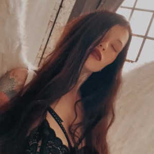 Video by xmishacrossx published on May 29,2023 12:03:00 - BestThots
