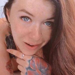 Video by xmishacrossx published on April 26,2023 23:17:00 - BestThots